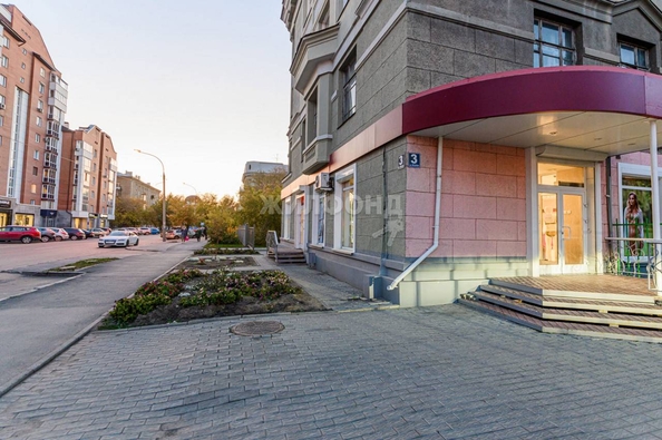 
   Продам 3-комнатную, 77.2 м², Крылова ул, 3

. Фото 25.