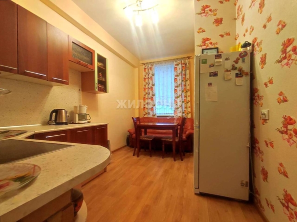 
   Продам 1-комнатную, 42.8 м², Садовая ул, 17

. Фото 8.