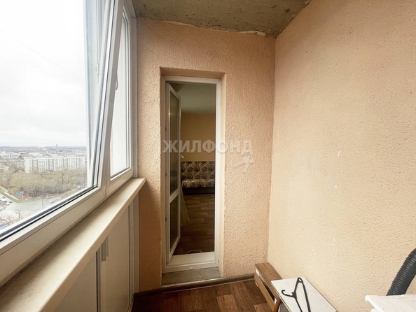 
   Продам студию, 32 м², Молодости ул, 17

. Фото 11.