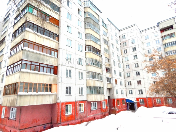 
   Продам 3-комнатную, 62 м², Есенина ул, 8/1

. Фото 17.