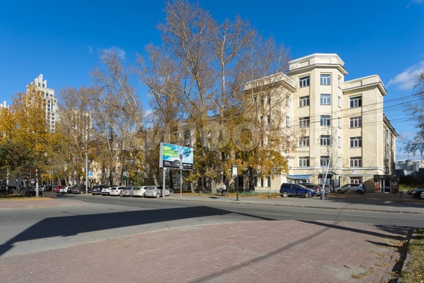 
  Продается комната, 30.6 м², Красный пр-кт, д. 218
. Фото 7.