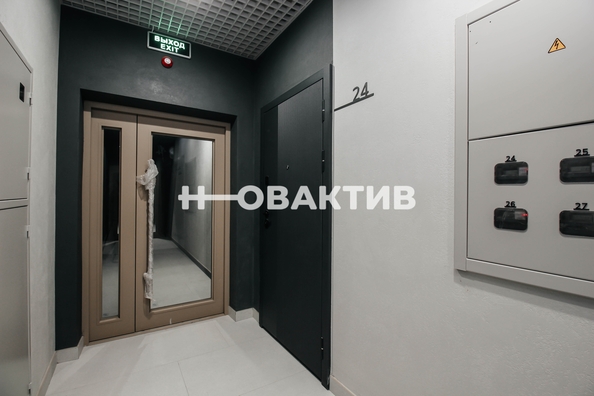 
   Продам 2-комнатную, 42.8 м², 2-я Обская ул, 156/2

. Фото 15.