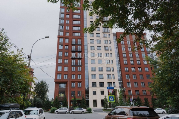 
   Продам 4-комнатную, 88.2 м², Коммунистическая ул, 10

. Фото 26.