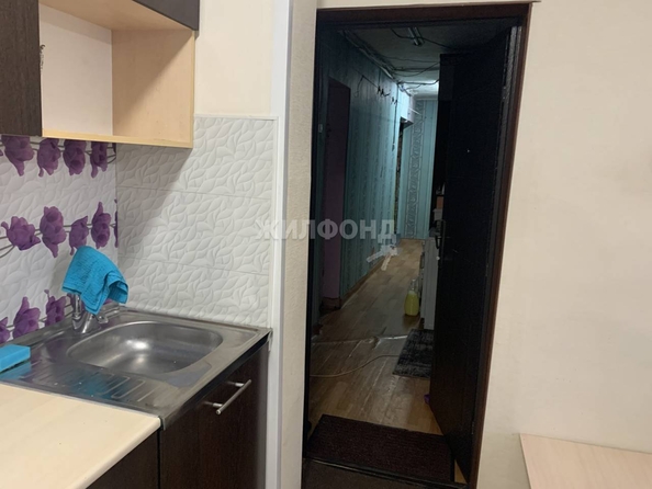 
   Продам секционку, 18 м², Державина ул, 59

. Фото 2.