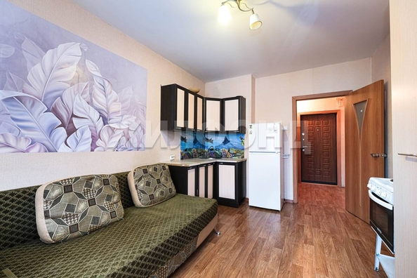 
   Продам студию, 20.7 м², Петухова ул, 99

. Фото 2.
