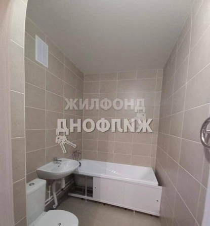 
   Продам 1-комнатную, 30.5 м², Бородина ул, 54

. Фото 3.