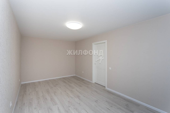 
   Продам 2-комнатную, 45.7 м², Державина ул, 42

. Фото 2.