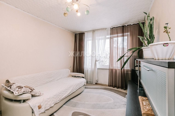 
   Продам 3-комнатную, 60.3 м², Зорге ул, 233

. Фото 3.