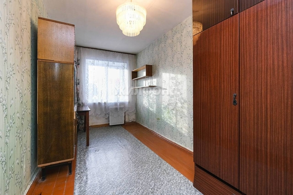 
   Продам 3-комнатную, 55.6 м², Мичурина ул, 23

. Фото 13.