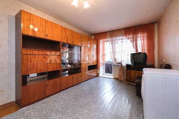 
   Продам 3-комнатную, 55.6 м², Мичурина ул, 23

. Фото 4.