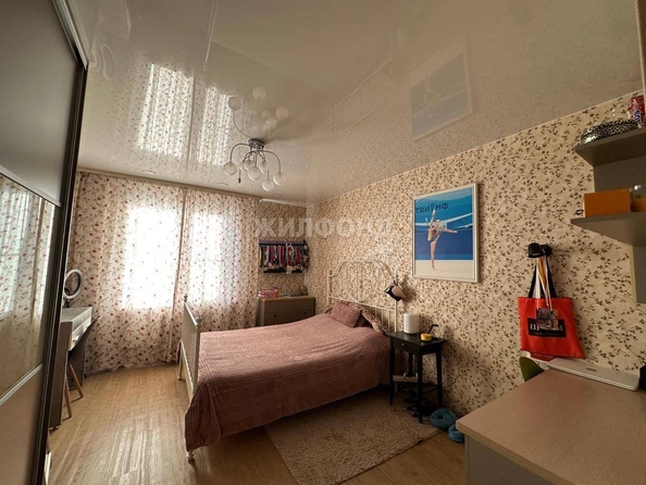 
   Продам дом, 188.3 м², Новосибирск

. Фото 15.