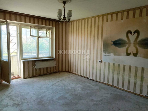 
   Продам 1-комнатную, 38.2 м², Родники ул, 3/2

. Фото 2.