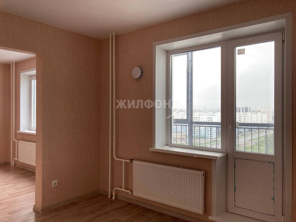 
   Продам студию, 31.8 м², Титова ул, 255/1

. Фото 1.