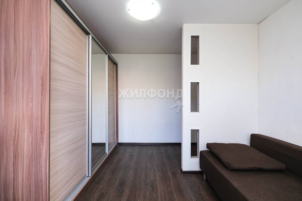 
   Продам 1-комнатную, 20.9 м², Доватора ул, 19/2

. Фото 10.