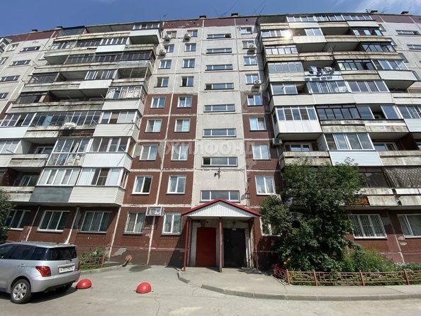 
   Продам 2-комнатную, 43.2 м², Дуси Ковальчук ул, 14

. Фото 42.