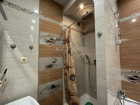 
   Продам 2-комнатную, 40 м², Державина ул, 47

. Фото 11.