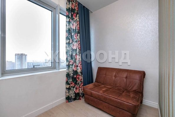 
   Продам 1-комнатную, 43.8 м², Лескова ул, 21

. Фото 14.