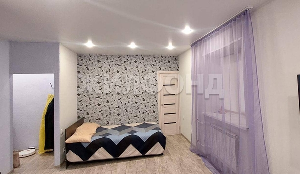 
   Продам 1-комнатную, 31.5 м², Блюхера ул, 38

. Фото 2.