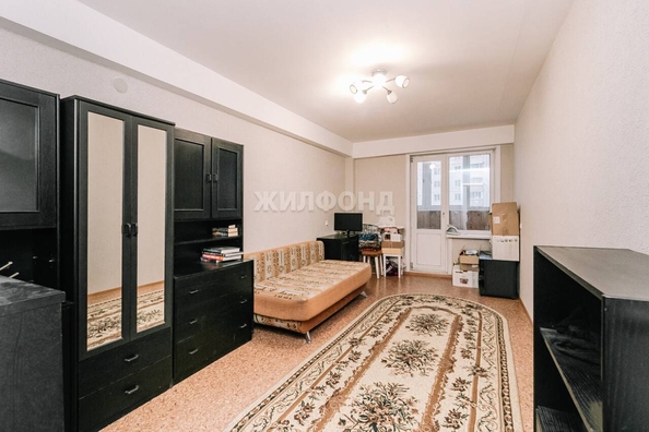 
   Продам 2-комнатную, 52.3 м², Есенина ул, 8/6

. Фото 10.