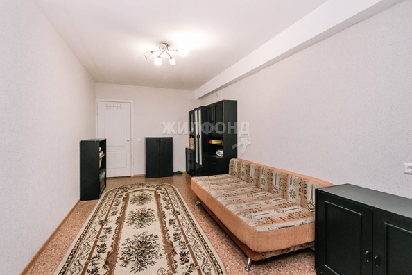 
   Продам 2-комнатную, 52.3 м², Есенина ул, 8/6

. Фото 11.