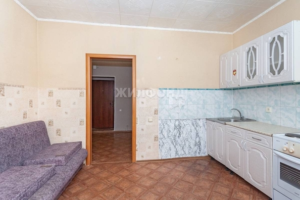 
   Продам 1-комнатную, 39.9 м², Красная Сибирь ул, 102

. Фото 4.