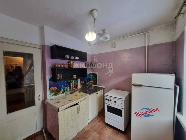 
   Продам 1-комнатную, 32 м², Эйхе ул, 9а

. Фото 3.