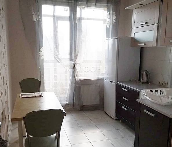 
   Продам 1-комнатную, 39.9 м², Кирова ул, 25

. Фото 1.