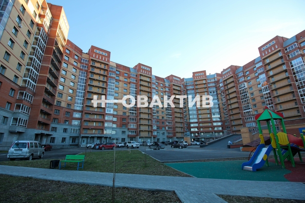 
   Продам 1-комнатную, 36 м², Есенина ул, 67

. Фото 26.