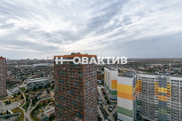 
   Продам 1-комнатную, 40 м², Ясный Берег ул, 8

. Фото 1.