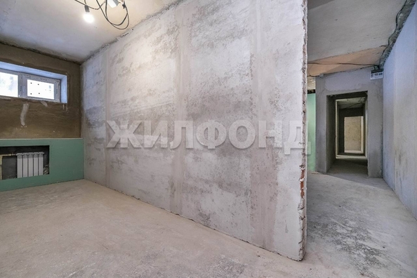 
   Продам 2-комнатную, 41.7 м², Кузьмы Минина ул, 13

. Фото 4.