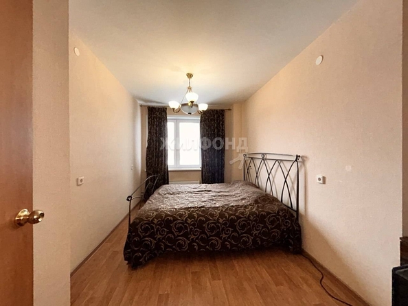 
   Продам 3-комнатную, 76.9 м², Петухова ул, 99/2

. Фото 5.