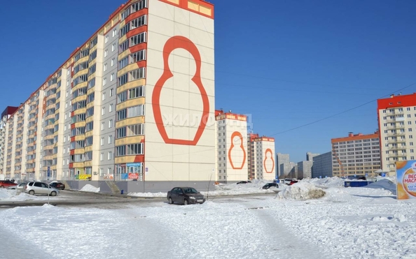 
   Продам 3-комнатную, 76.9 м², Петухова ул, 99/2

. Фото 9.