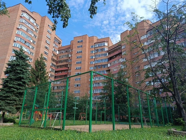 
   Продам 2-комнатную, 60.3 м², Дачная ул, 21/1

. Фото 1.