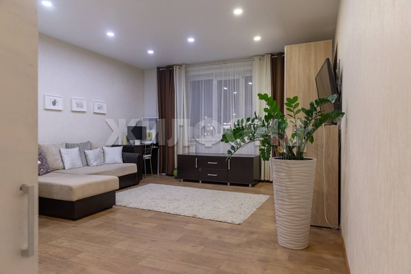 
   Продам студию, 32.5 м², Татьяны Снежиной ул, 41

. Фото 2.