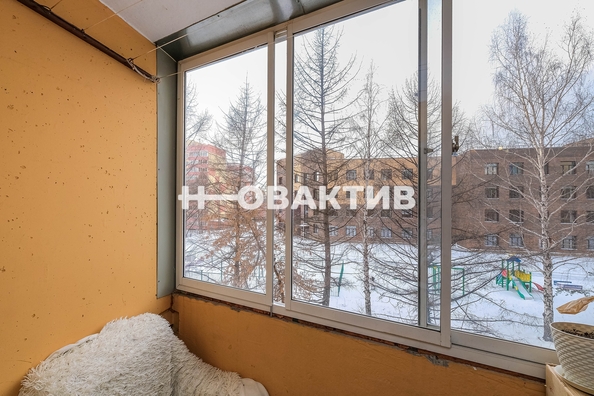 
   Продам 1-комнатную, 38 м², Ключ-Камышенское Плато ул, 20

. Фото 16.