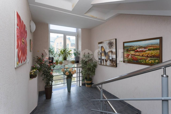 
   Продам 3-комнатную, 103.1 м², 1-е Мочищенское ш, 150

. Фото 26.