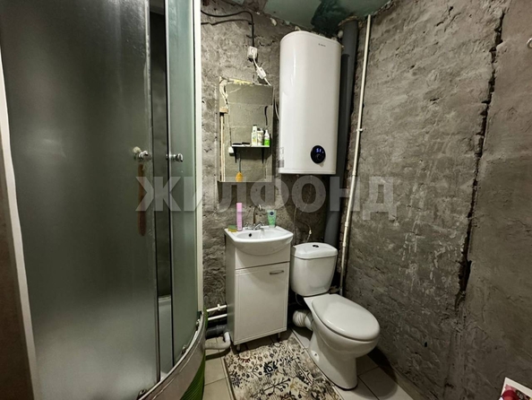 
   Продам 3-комнатную, 57.7 м², Центральная ул, 2

. Фото 11.