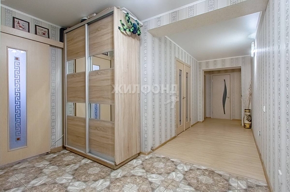 
   Продам 3-комнатную, 88.36 м², Красная Сибирь ул, 101

. Фото 12.