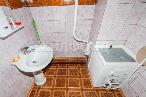 
   Продам дом, 105.9 м², Новосибирск

. Фото 13.