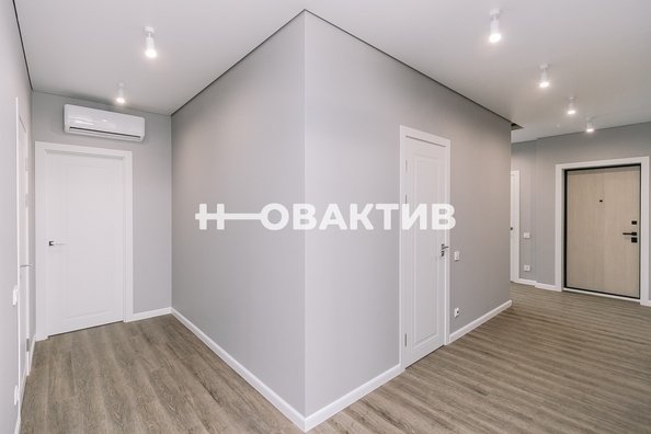 
   Продам 3-комнатную, 87 м², Владимира Заровного ул, 8

. Фото 20.