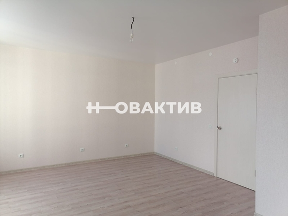 
   Продам студию, 30.4 м², Бородина ул, 56

. Фото 7.