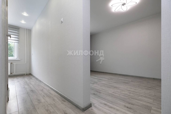 
   Продам 1-комнатную, 29 м², Кропоткина ул, 136

. Фото 6.