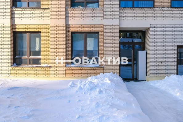 
   Продам 1-комнатную, 49.8 м², Шевченко ул, 19/1

. Фото 18.