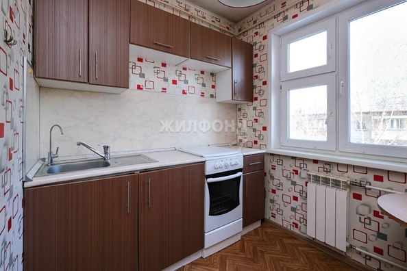 
   Продам 2-комнатную, 44.6 м², Новогодняя ул, 34/1

. Фото 3.