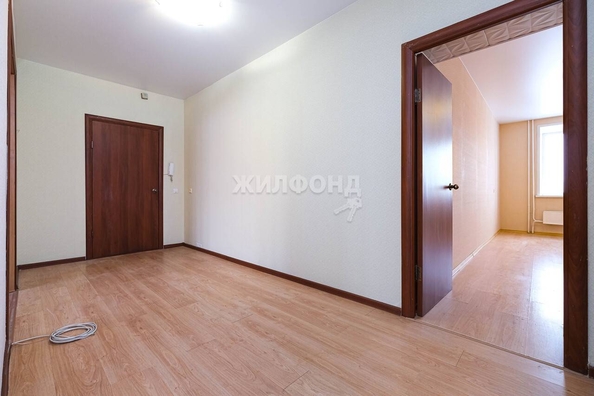 
   Продам 2-комнатную, 61.1 м², Обская ул, 50/2

. Фото 8.