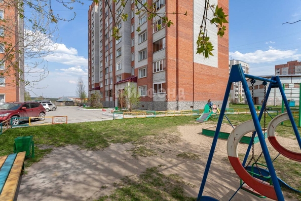 
   Продам 2-комнатную, 56.9 м², Северный мкр, 3

. Фото 7.