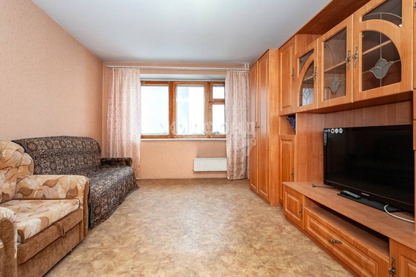 
   Продам 2-комнатную, 56.9 м², Северный мкр, 3

. Фото 1.