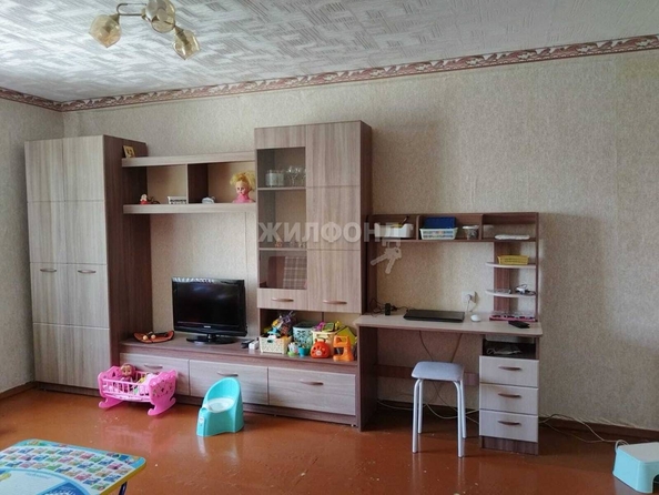 
   Продам 3-комнатную, 56 м², Шмидта ул, 12

. Фото 10.