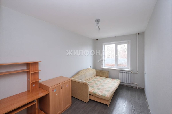 
   Продам 2-комнатную, 43 м², Полтавская ул, 35

. Фото 5.