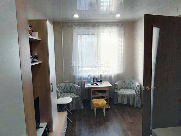 
   Продам 2-комнатную, 45.9 м², Объединения ул, 70

. Фото 4.